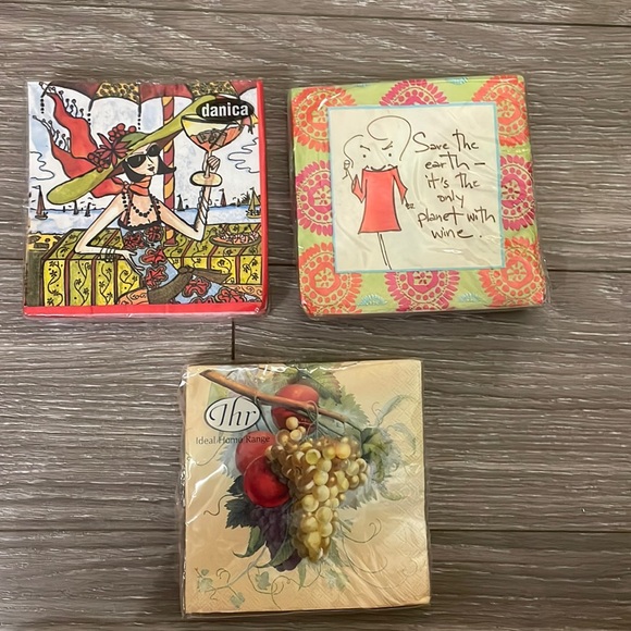 3 Packs of Cocktail Napkins. NEW - Picture 1 of 9